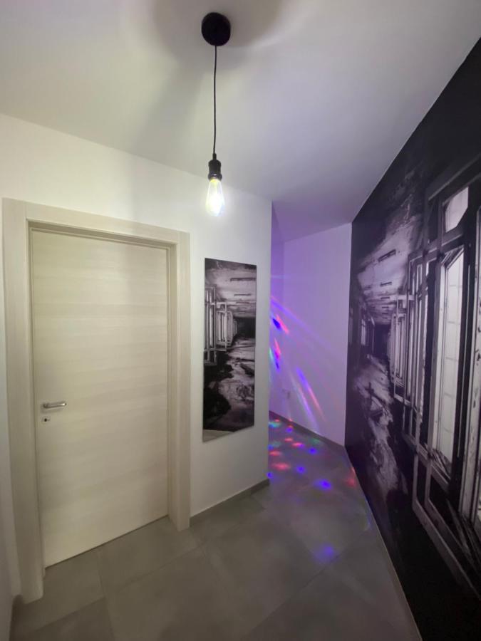 Central- Private En-Suite With Balcony In Shared Residence Pietà 외부 사진